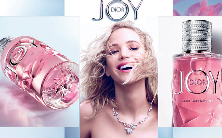 Dior JOY EDP Eau de Parfum is an extraordinary perfume with bright and sensual notes. Spicy notes of Bergamot and Tangerine combine for an airy sound of flowers.