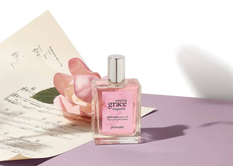 Philosophy Amazing Grace Magnolia  Eau de Toilette is perfume water with a woody-floral musky fragrance for women, created in 2019 by the American brand Philosophy.